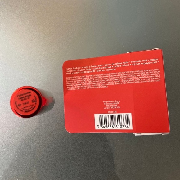 Rouge Rabanne Famous Lip Color - 636 Red Seal - Picture 2 of 3